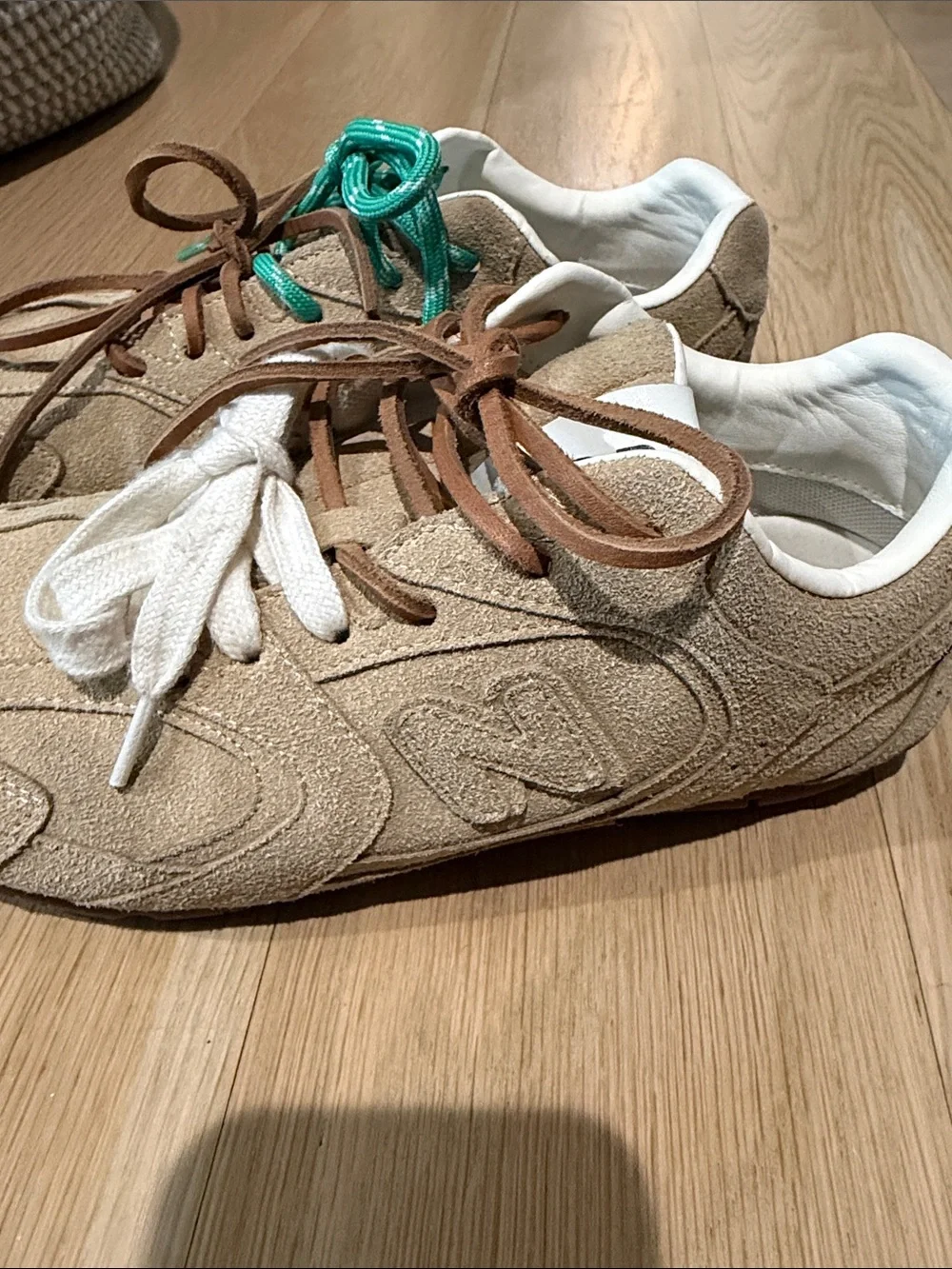 Miu Beige Suede Sneakers with Multi-Color Laces 37 - Picture 4 of 5